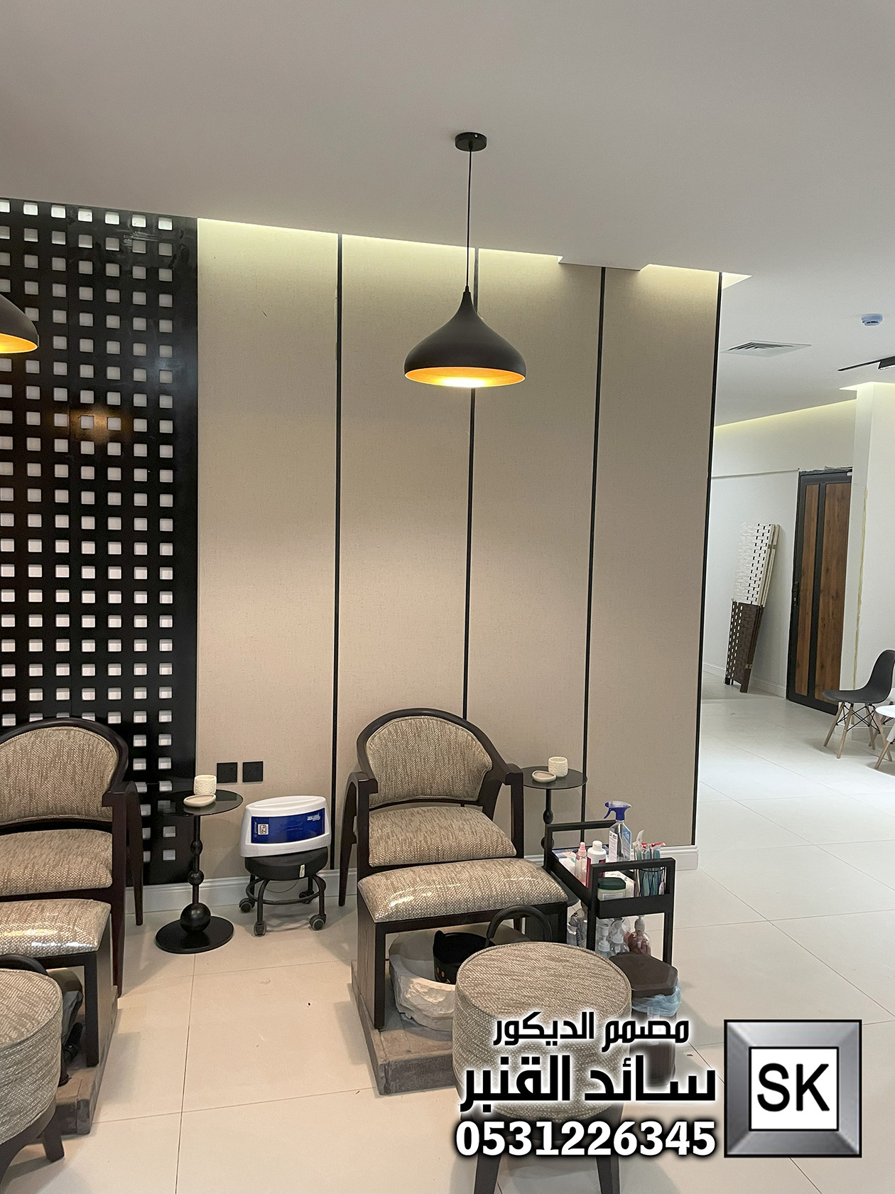 تشطيب و تصميم و إشراف صالون تجميل نسائي فاخر في الرياض