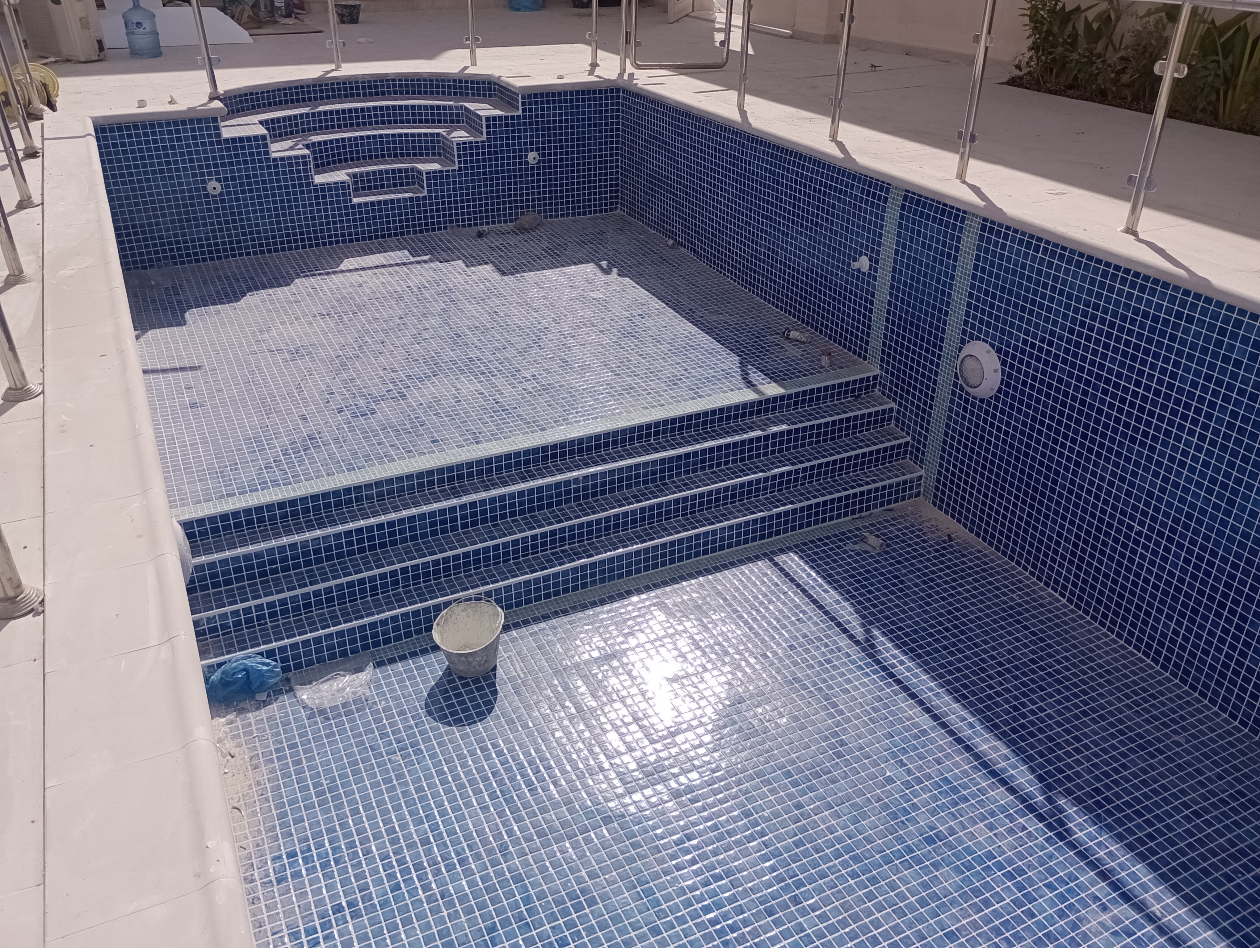 روبوت تنظيف مسبح — روبوت تنظيف المسابح بالرياض روبوت مسبح