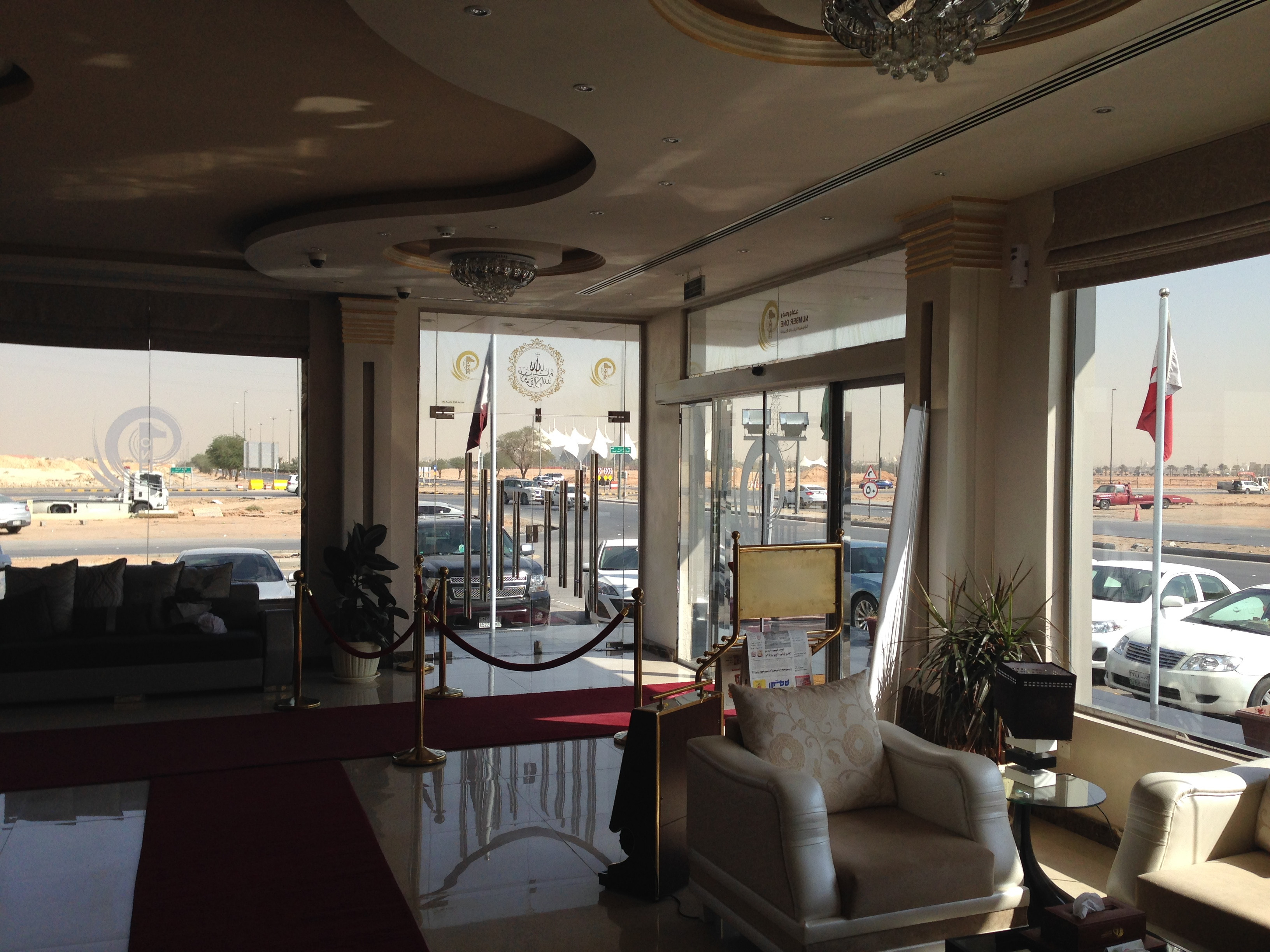 تصمبم و تشطيب شقق مخدومة فخمة في الرياض