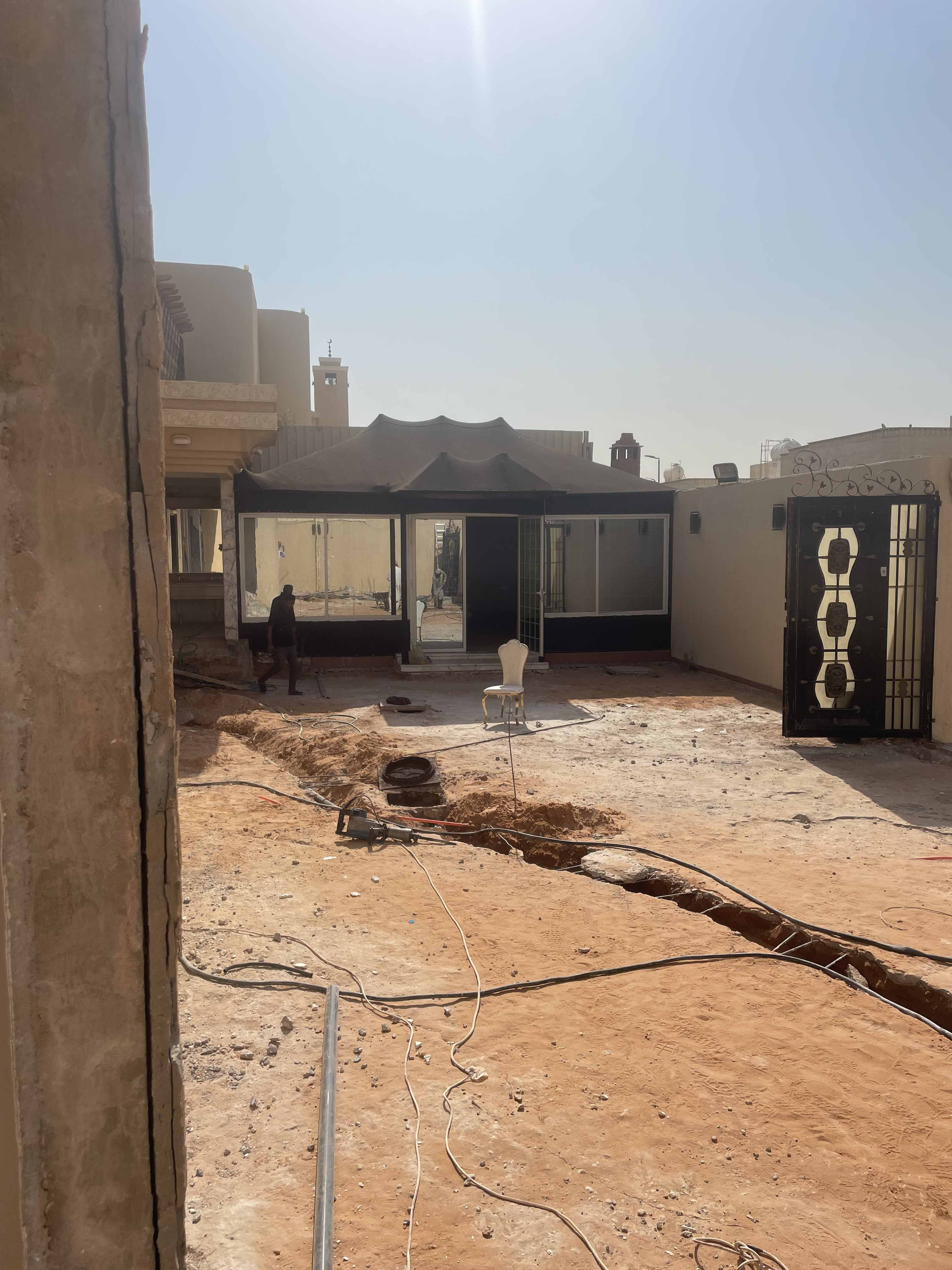 تشطيب واجهات فلل و قصور فخمة في الرياض