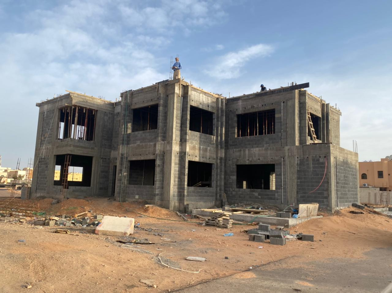 واجهة خارجية فخمة في الطائف من أعمال مصمم الديكور سائد القنبر