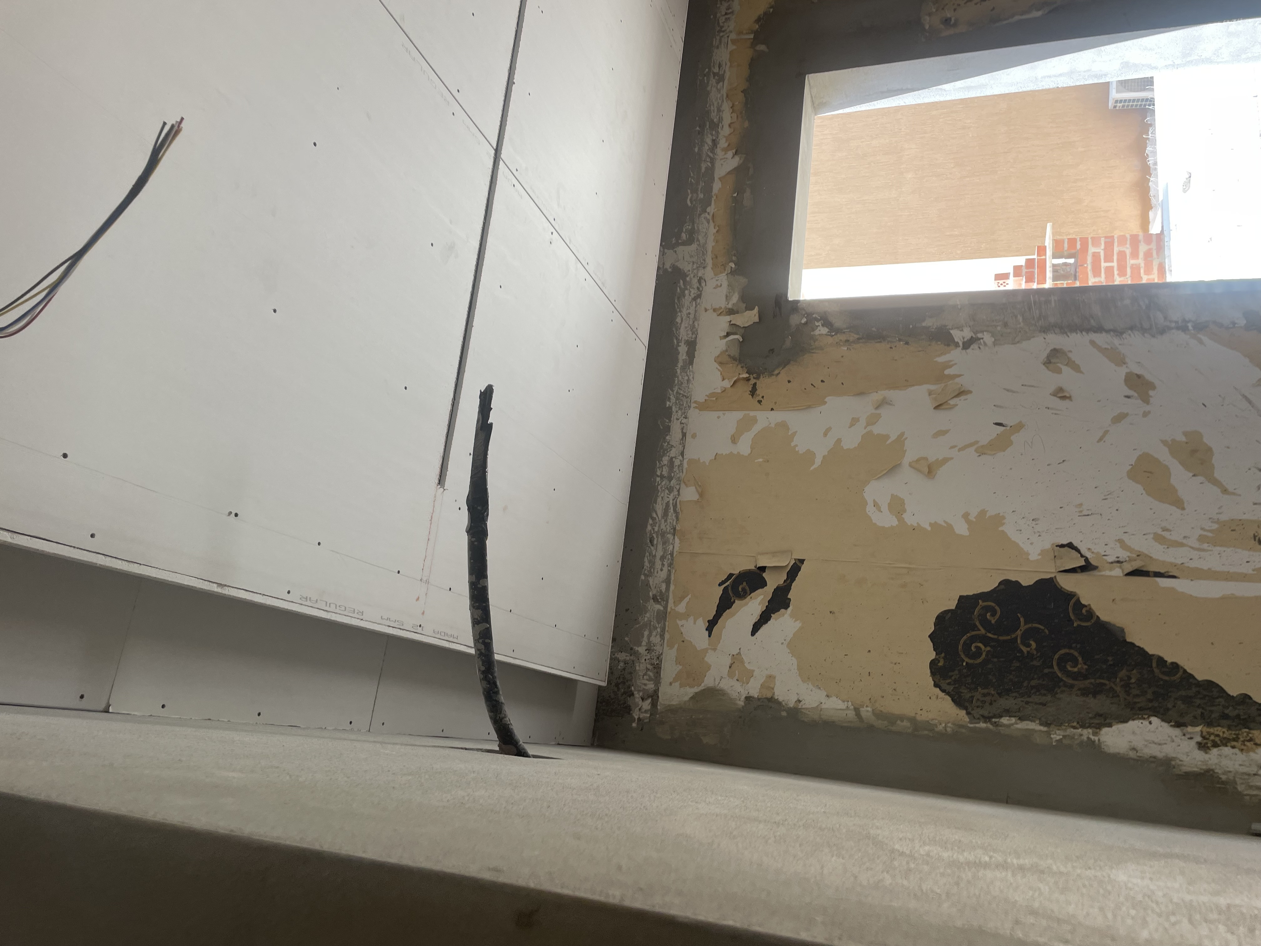 تشطيب جبس بورد المدى الاخضر حديد 6 ملم فشر نحاس شامل التصميم و الضريبة والاشراف المتر  50 ريال