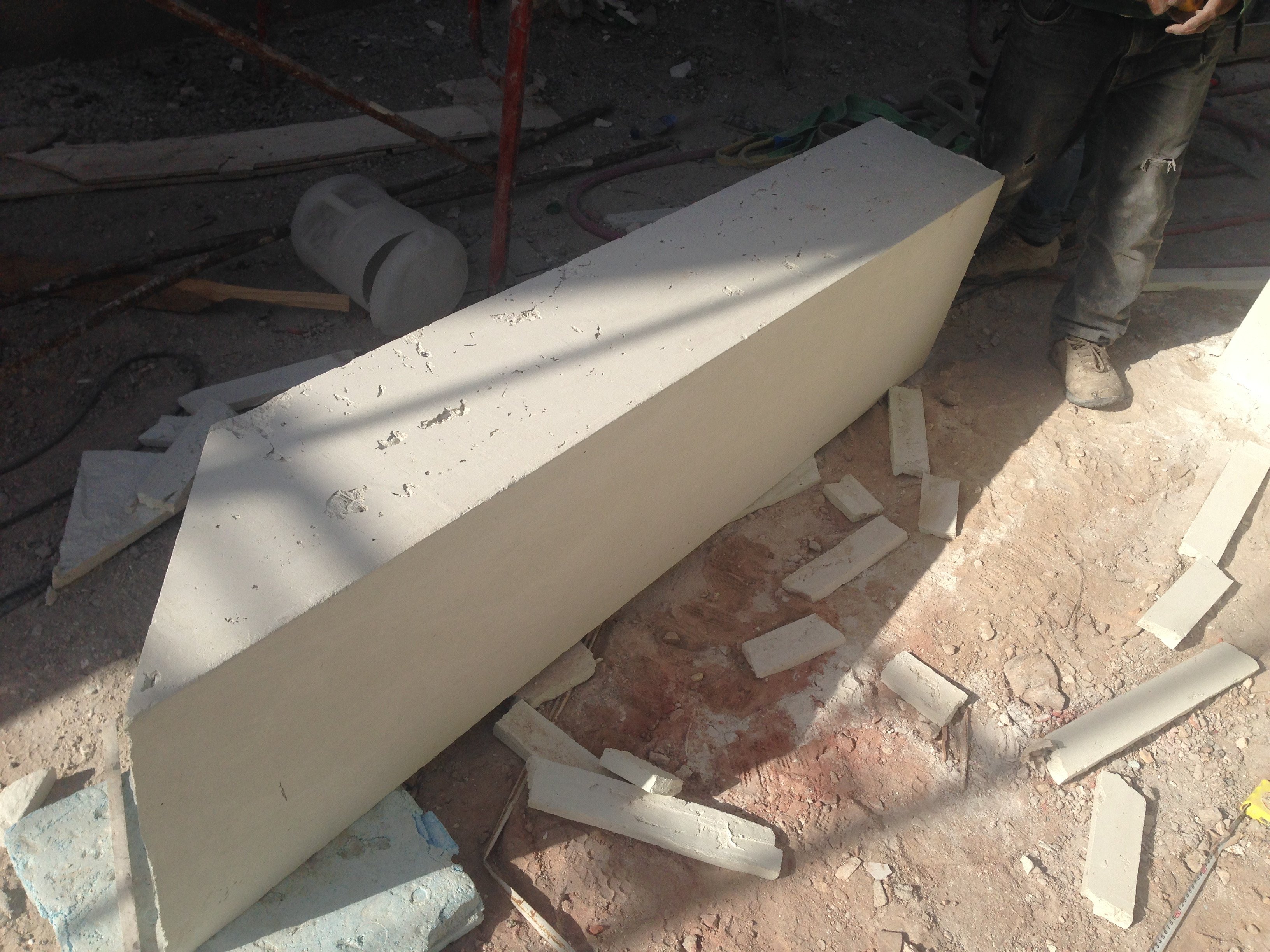 تشطيب واجهات فلل و قصور في الرياض حجر ضرما و مساح و رخام ترفنتين و حجر وجه الجبل 0531226345