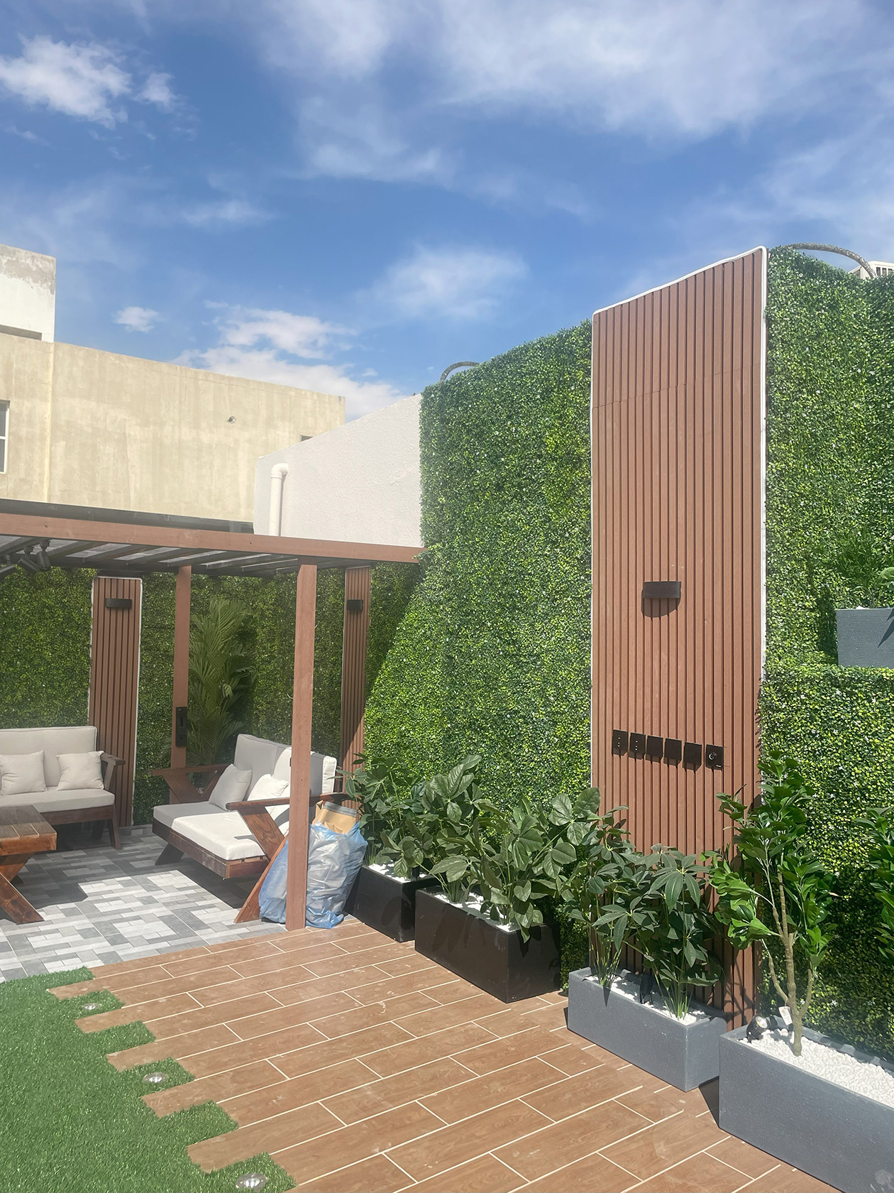 تشطيب و تنسيق حدائق منزلية في الرياض شامل التصميم و الإشراف و الضريبة 0531226345