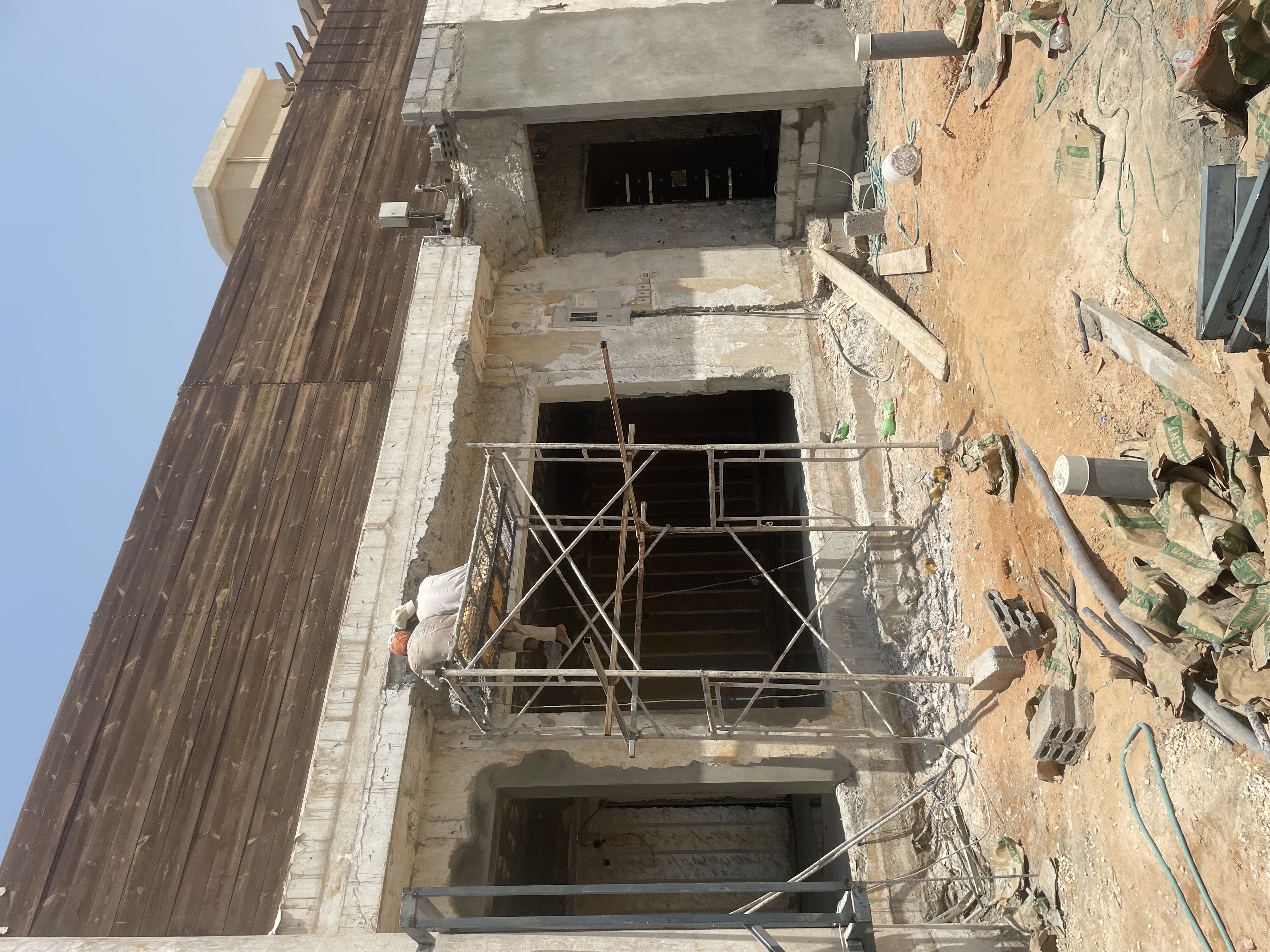 ترميم واجهات فلل تكسيات رخام ترفنتينو و بروفايل عسيب و إسمنت بورد في الرياض 0531226345