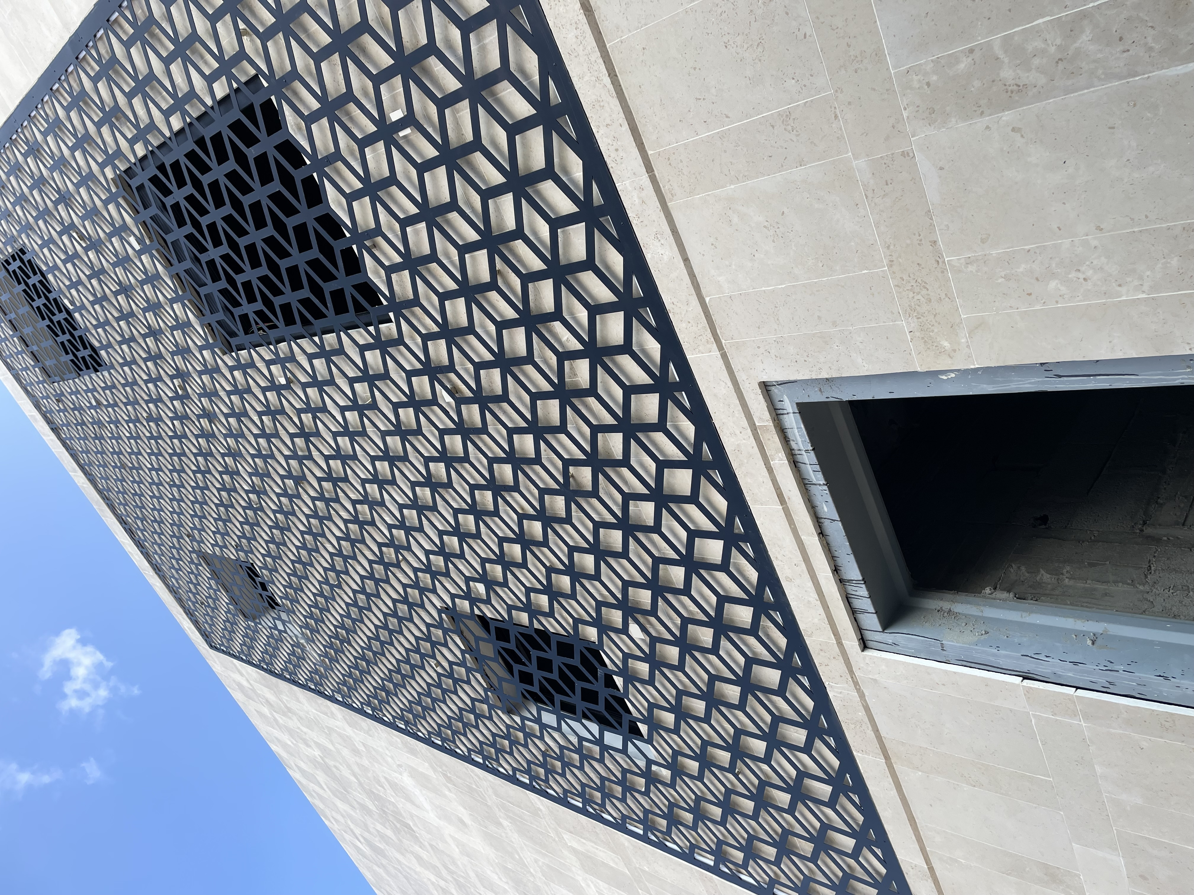 تشطيب واجهة حجر نساح و حجر ضرما و حجر دوسري و رخام ترفنتينو و حجر وجه الجبل في الرياض0531226345