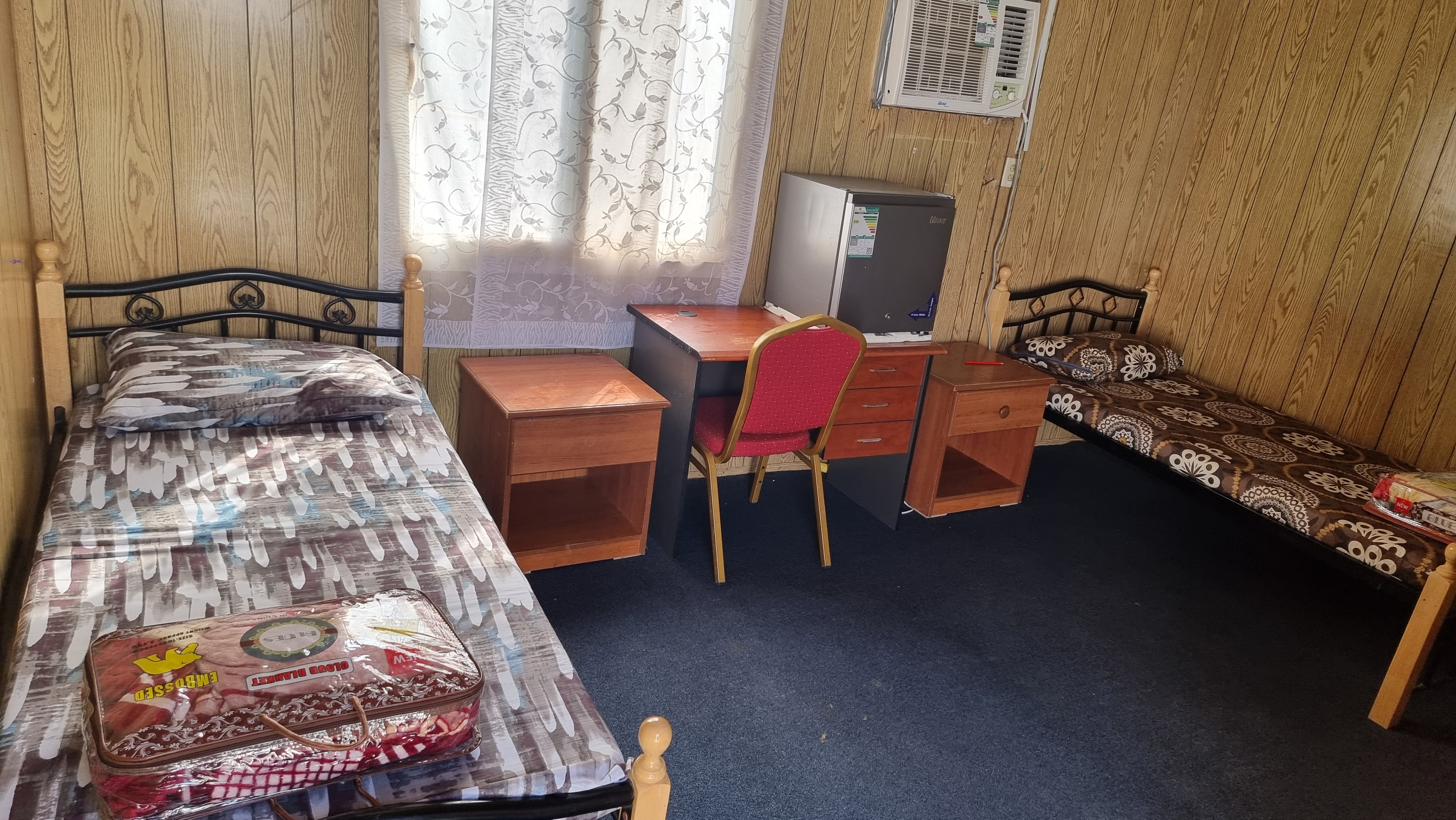 كامب سكن خاص بالعمالة و الموظفين