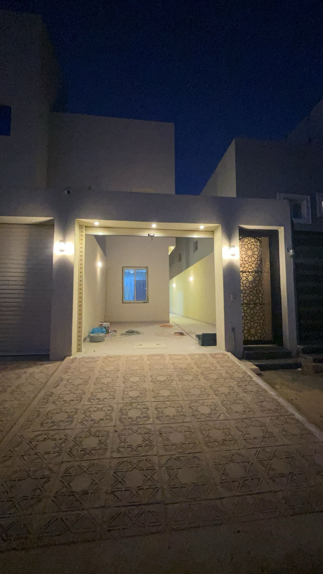 شقة ارضية للإيجار السنوي